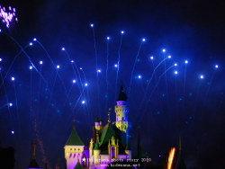 {海德娜娜}&nbsp;五光徘徊，十色陆离