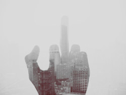 一个城市繁荣的,&nbsp;可望不可即,&nbsp;压抑的,&nbsp;你难以置信.&nbsp;又爱又恨广州到底有多广...(双重曝光)