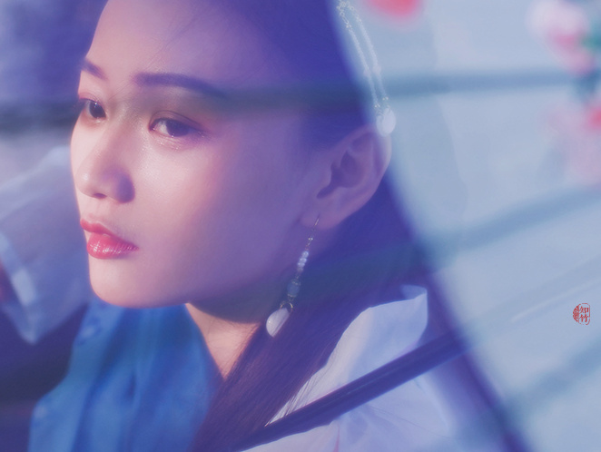 半生误我是情痴